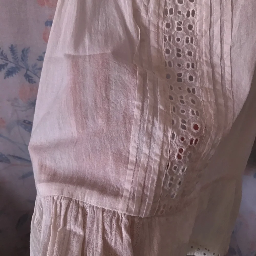 Forever21 White Lace Peplum Tank - Picture 8 of 8